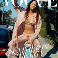 Модель: Yasmin Wijnaldum