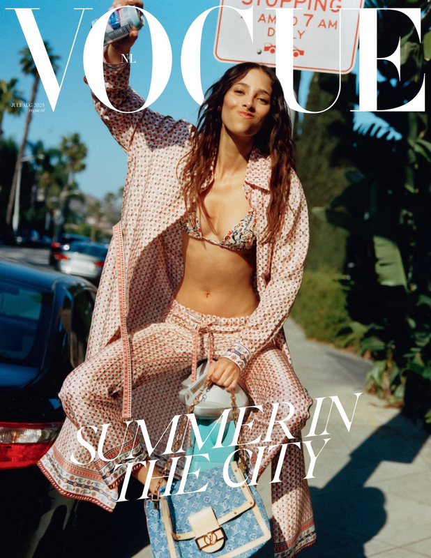 Модель: Yasmin Wijnaldum