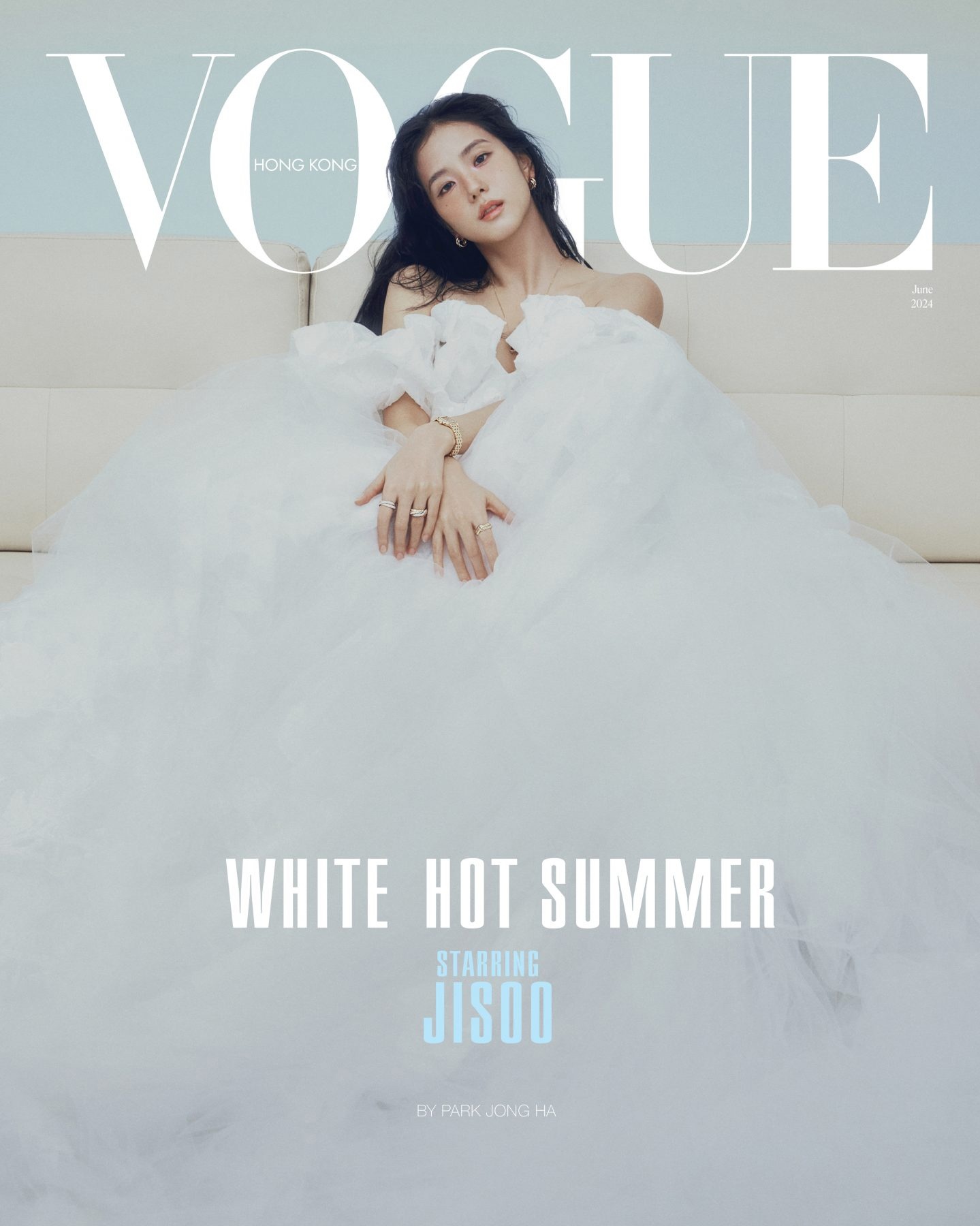 Обложка журнала Harper’s Bazaar с Jisoo