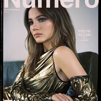 Модель: Freya Allan