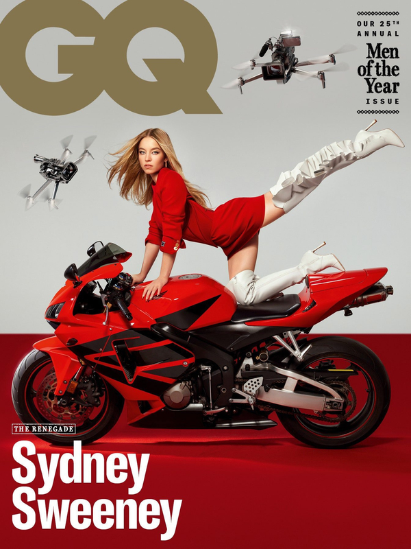 Модель: Sydney Sweeney