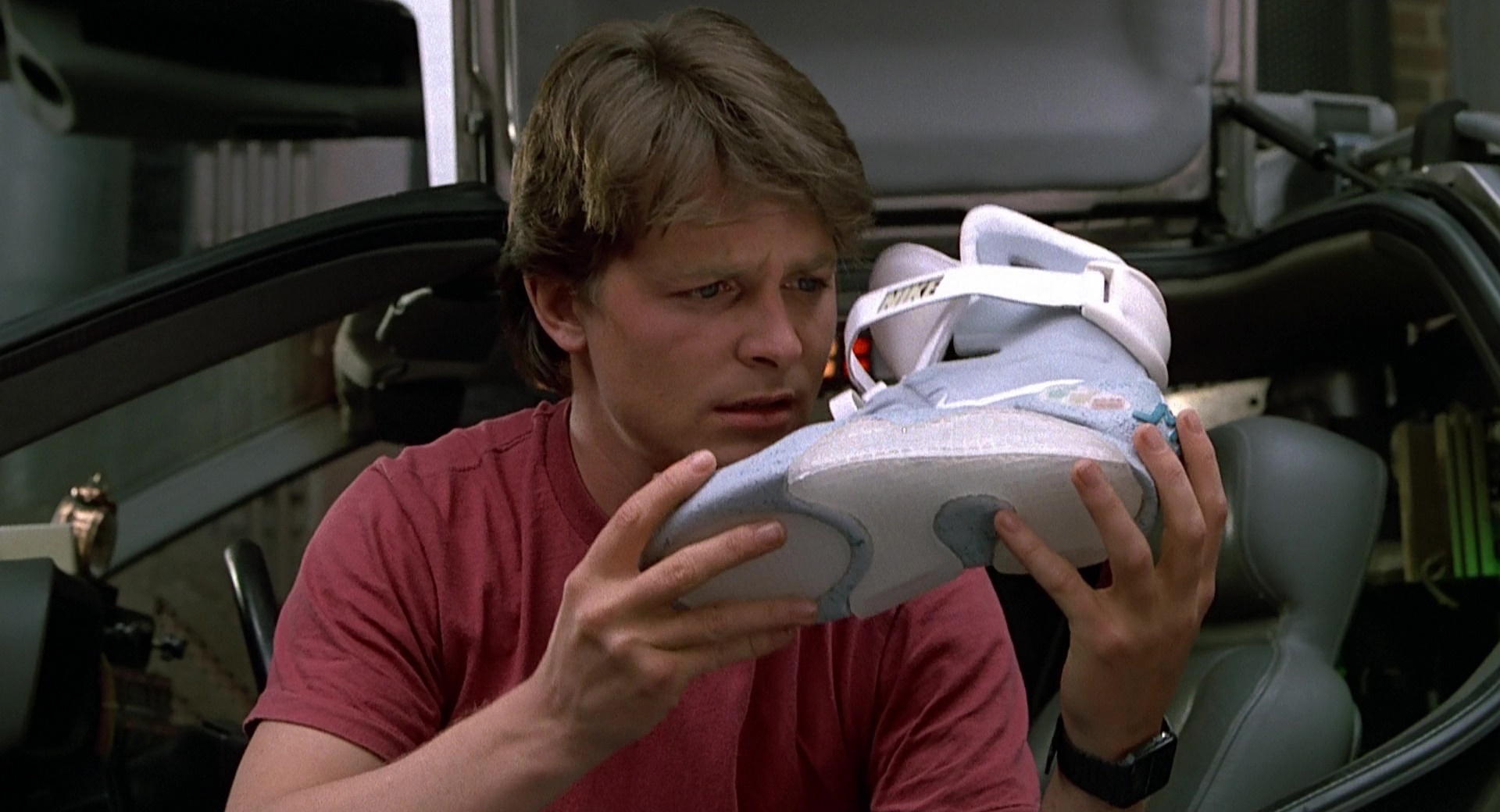 Реклама Nike в фильме Back to the Future 2 (1989)